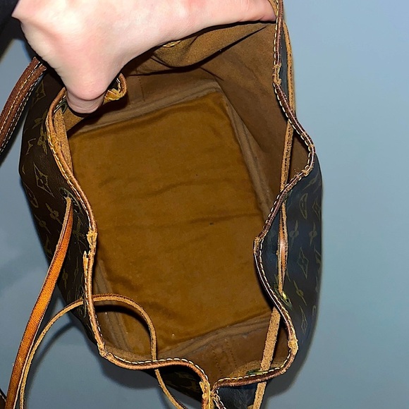 Louis Vuitton Vintage Monogram Noe Drawstring Bag - Picture 9 of 16